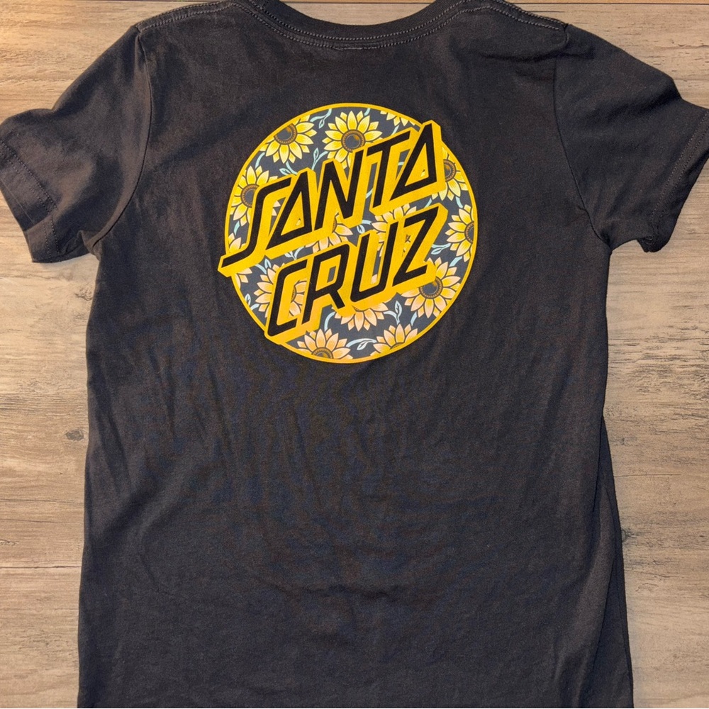 Santa Cruz Skateboards Black T-Shirt - Picture 2 of 2